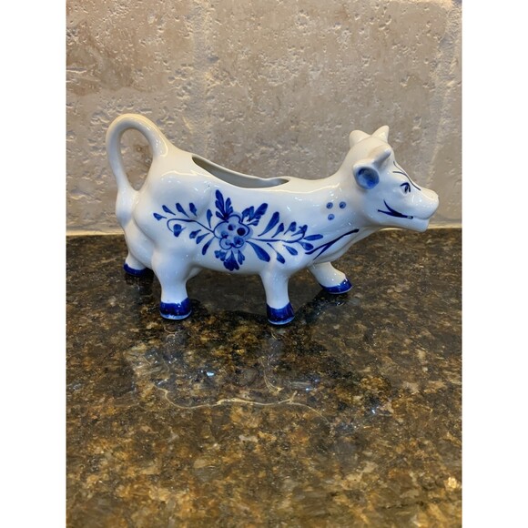 Vintage Handpainted Holland Windmill 1960’s Delft Cow Creamer - EUC - Picture 2 of 9